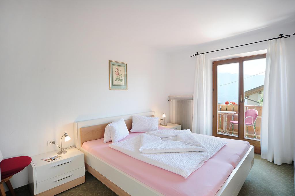 Haus Rosengarten Tirolo Room photo